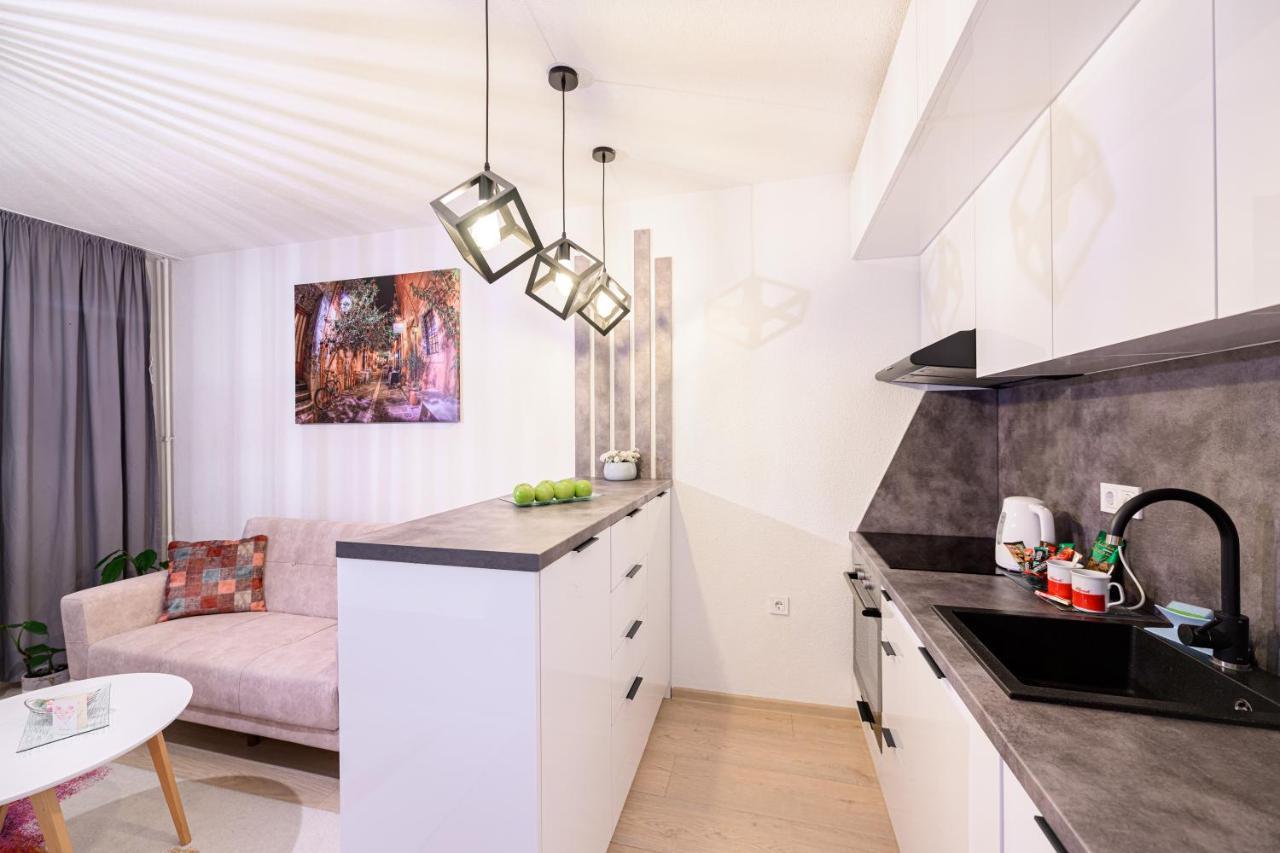 Apartment Una Alipasino With Two Bedrooms Sarajevo Exterior photo