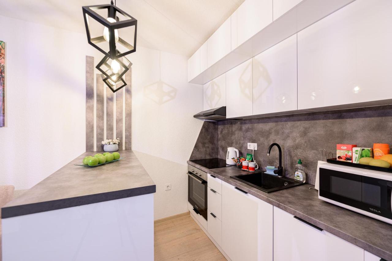 Apartment Una Alipasino With Two Bedrooms Sarajevo Exterior photo